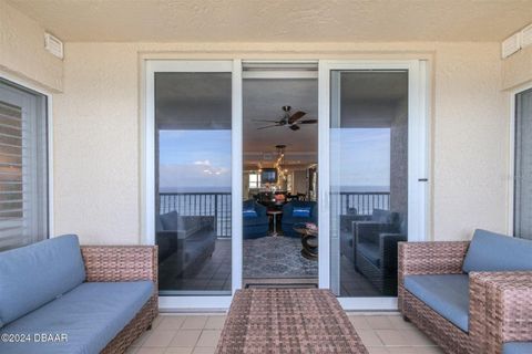 A home in DAYTONA BEACH