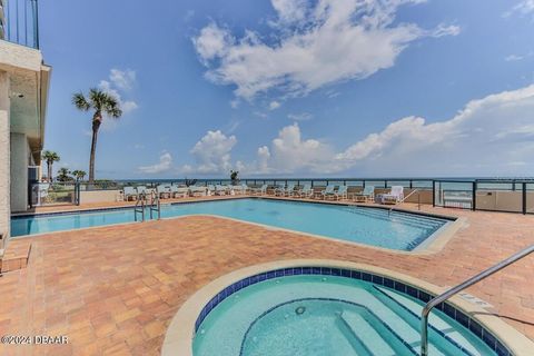 A home in DAYTONA BEACH