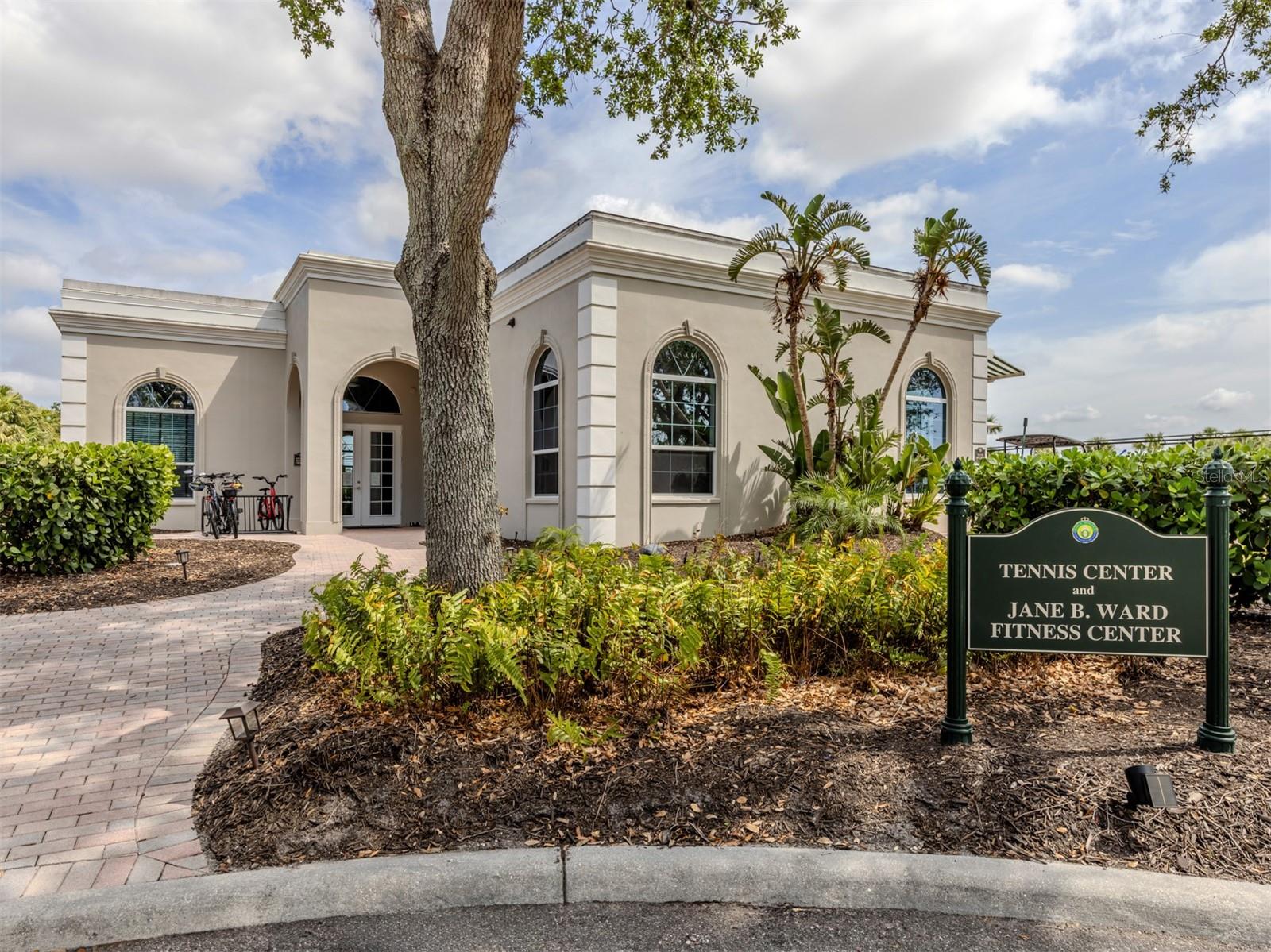 BOCA ROYALE PH 2 & 3 - Residential