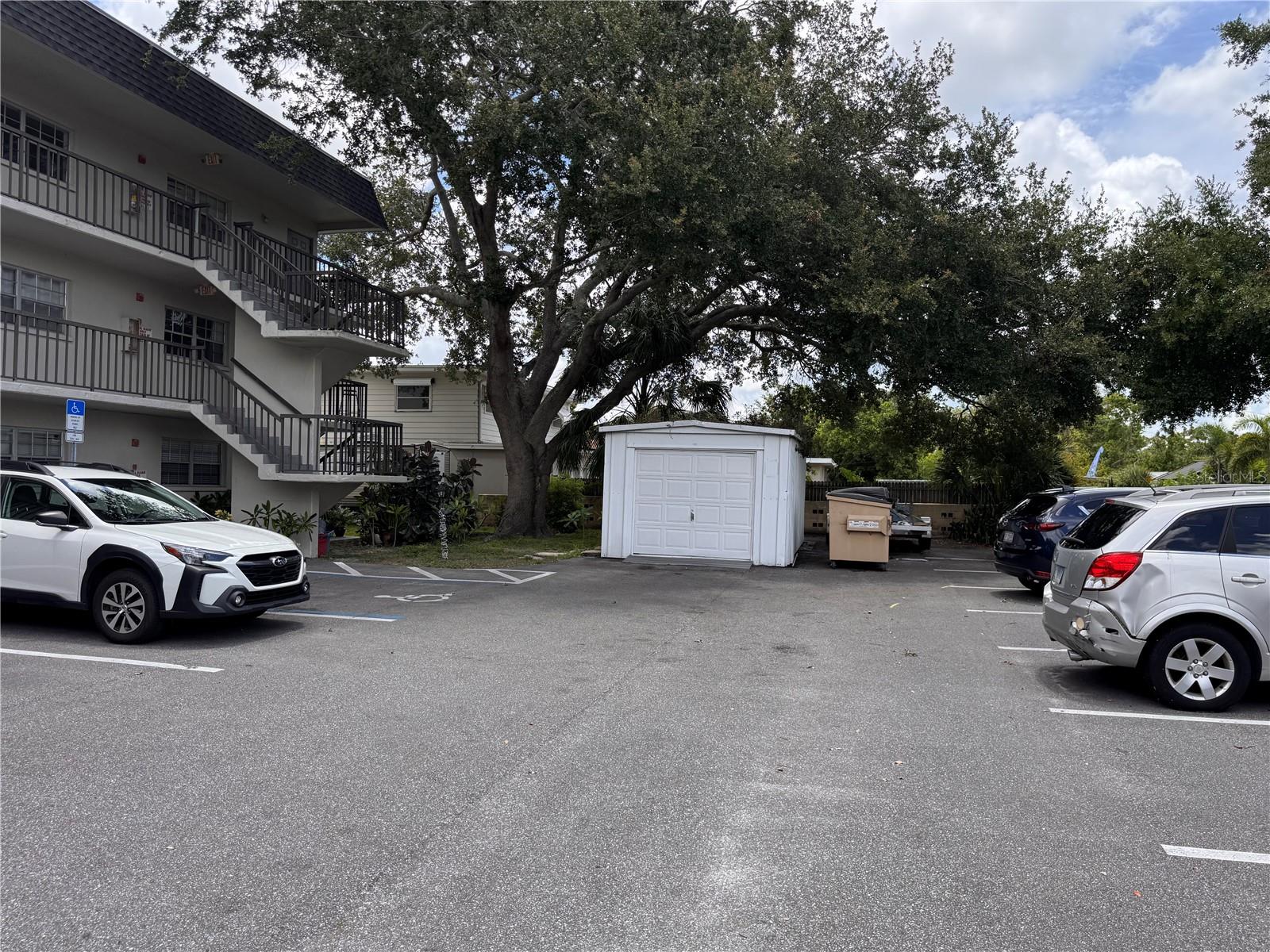 S & F SUB PT REP OF BLK B - Residential Income