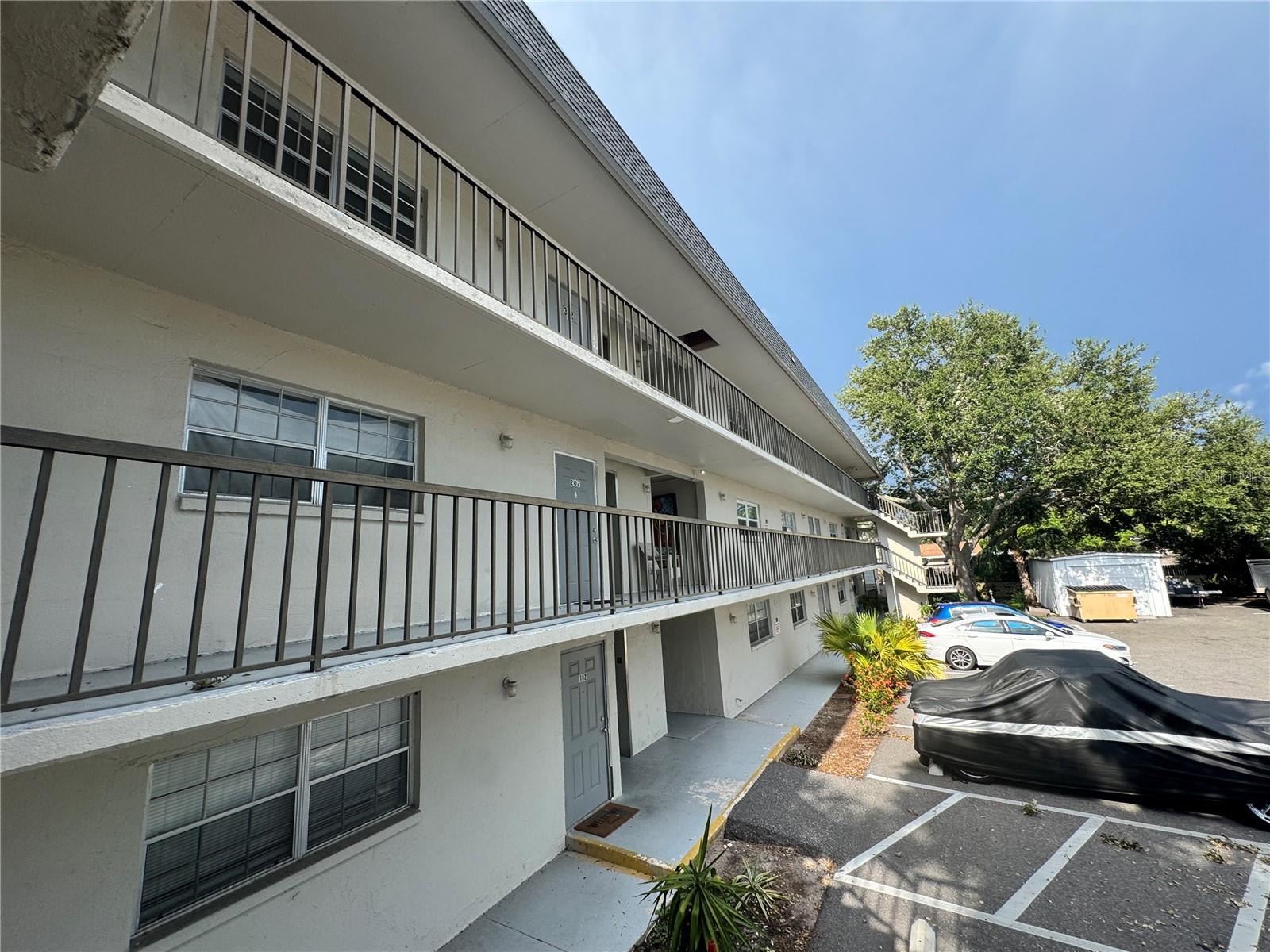 S & F SUB PT REP OF BLK B - Residential Income