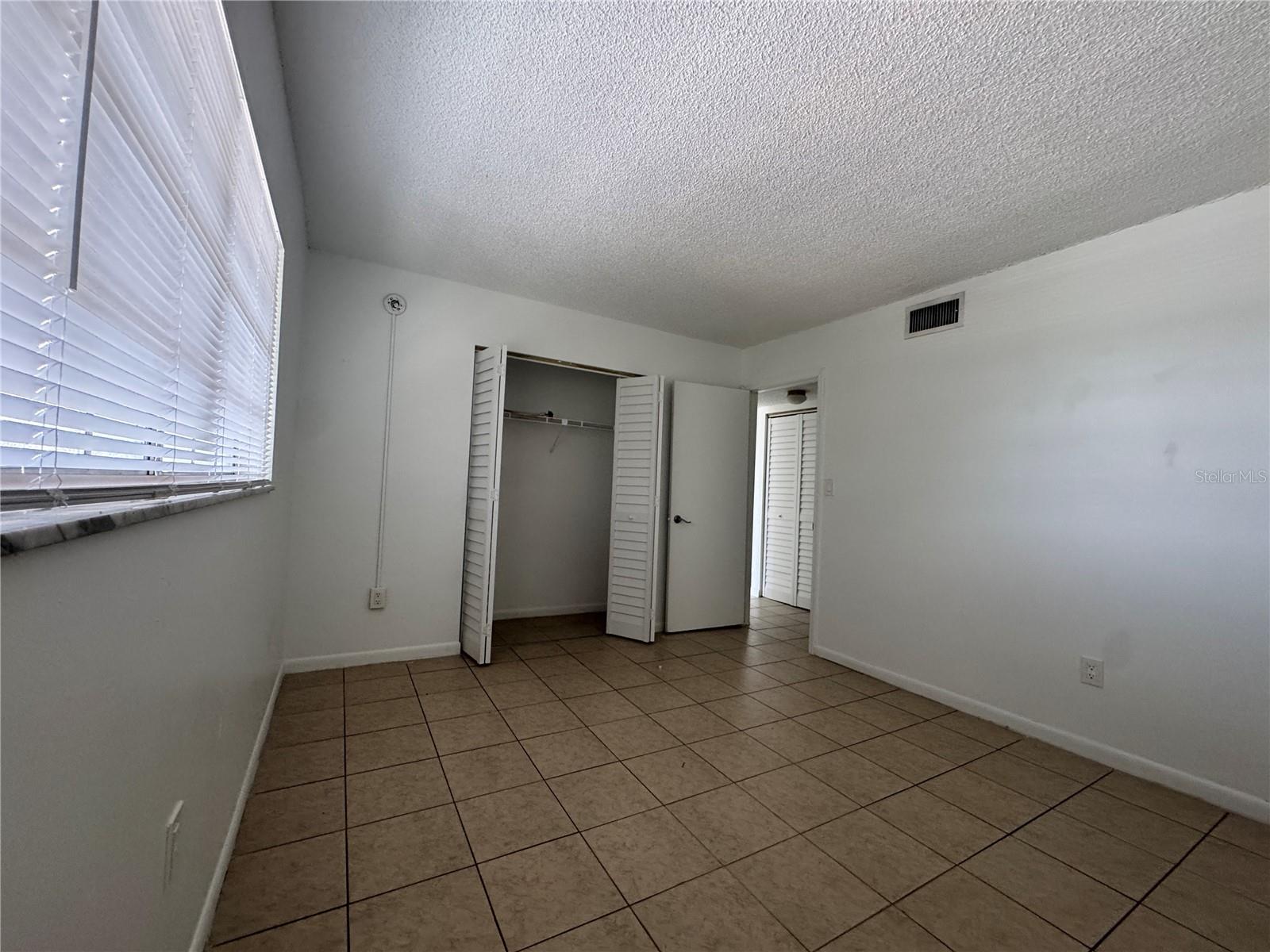 S & F SUB PT REP OF BLK B - Residential Income