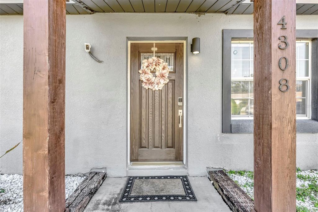 Photo of 4308 S Trask Street, Tampa, FL 33611 (MLS # TB8431414)