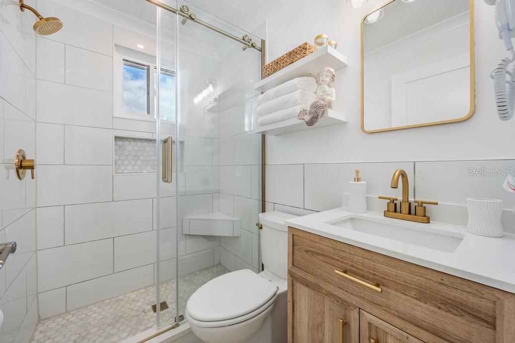 PENGUIN CABANA SUB - Residential