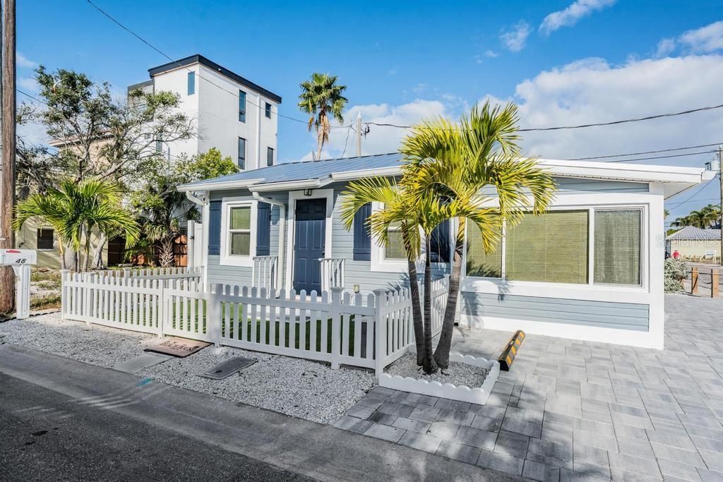 Photo of 48 79th Terrace, Treasure Island, FL 33706 (MLS # TB8464753)