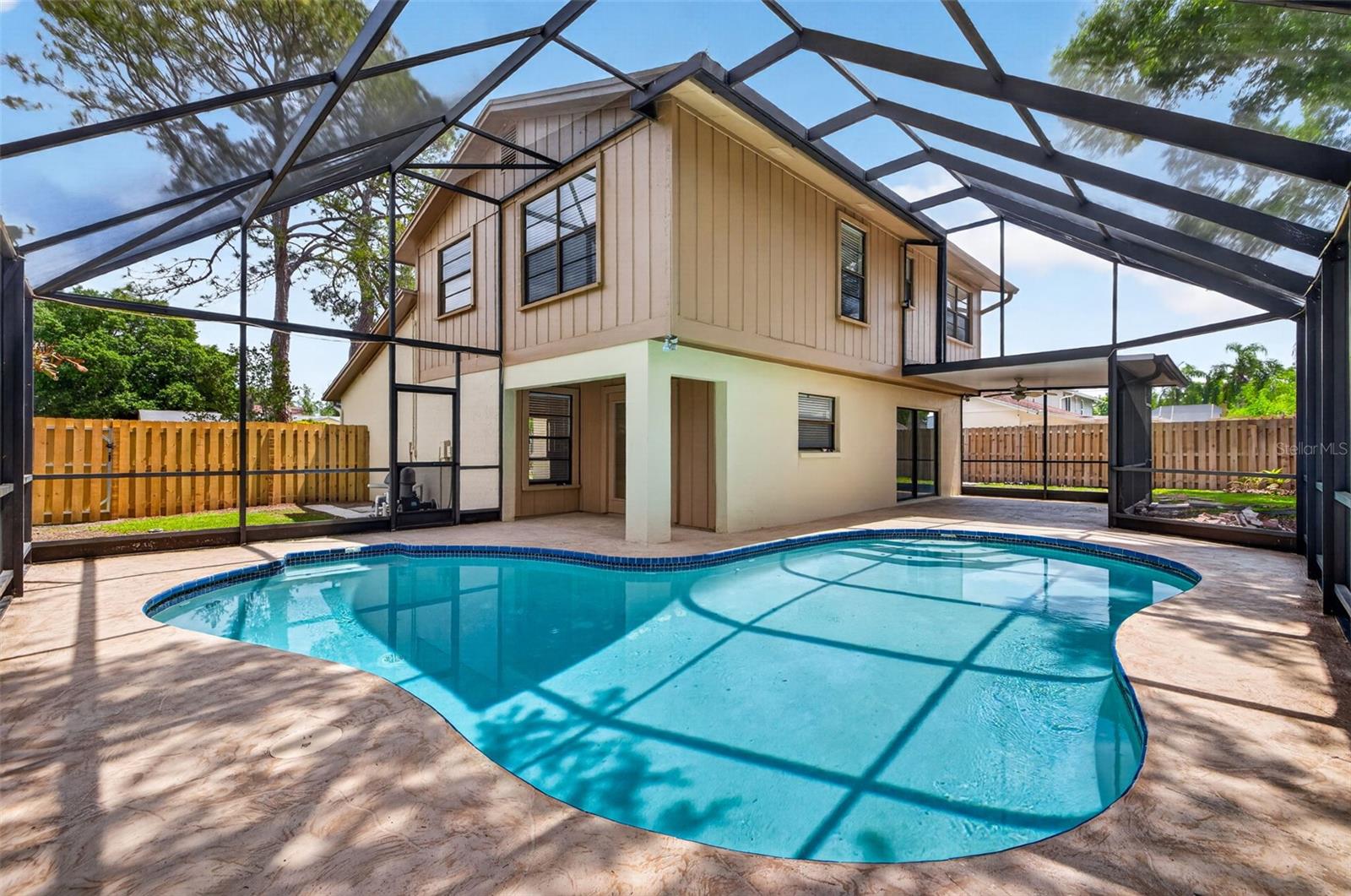 COUNTRY PLACE UNIT 3 B - Residential