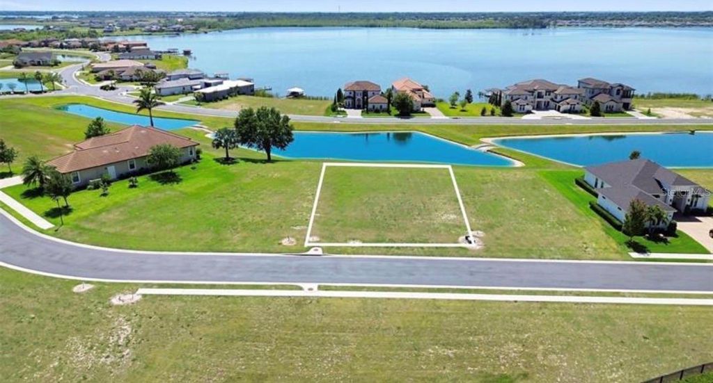 Photo of 808 Waterfern Trail Drive, Auburndale, FL 33823 (MLS # L4956761)