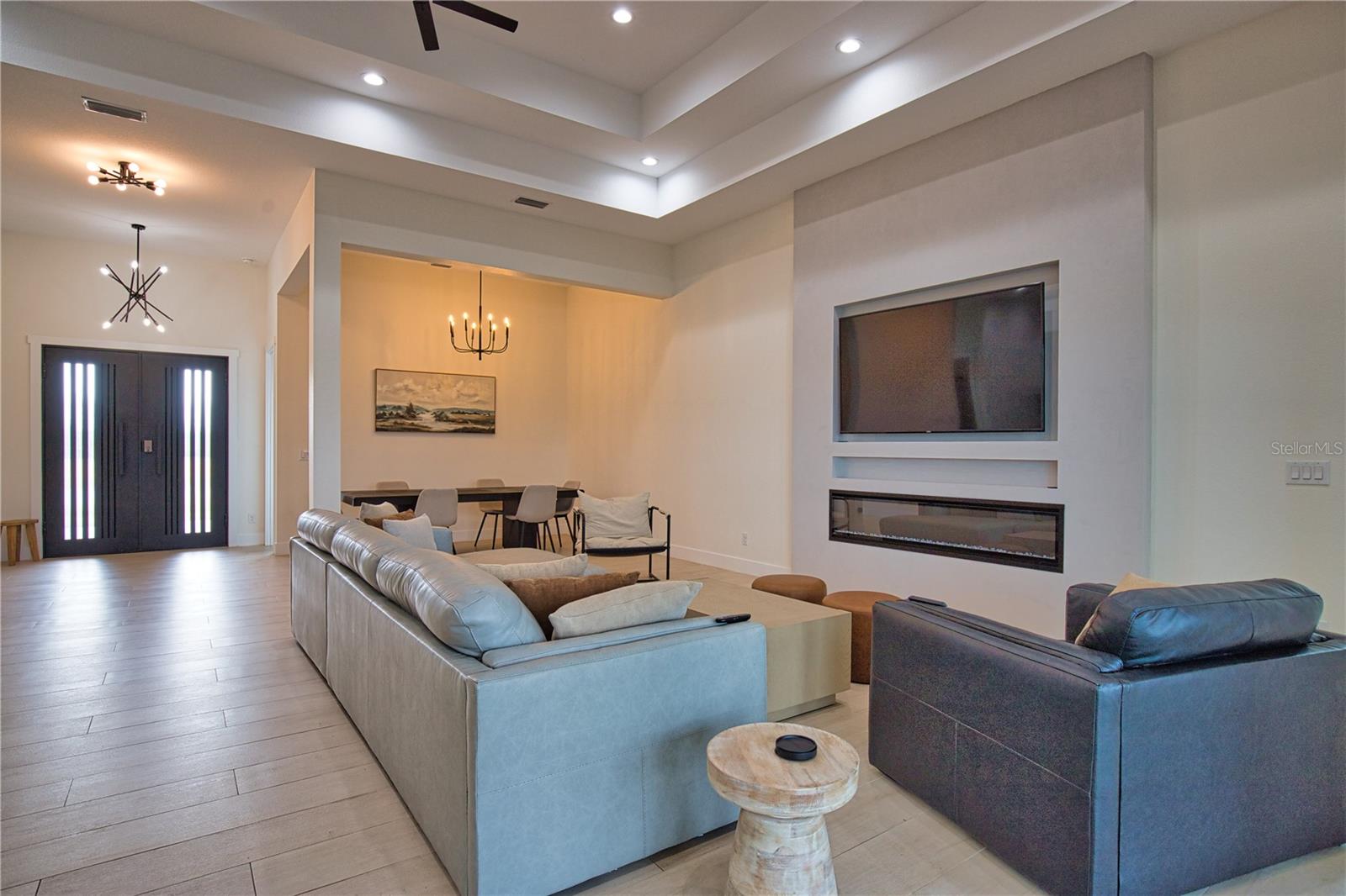 ROTONDA SANDS - Residential