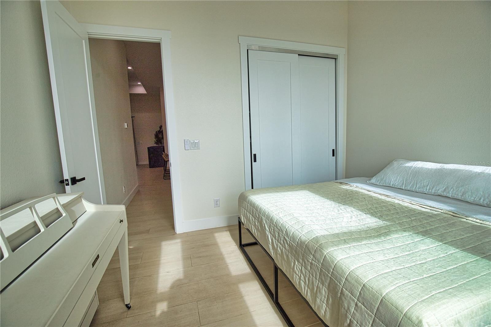 ROTONDA SANDS - Residential