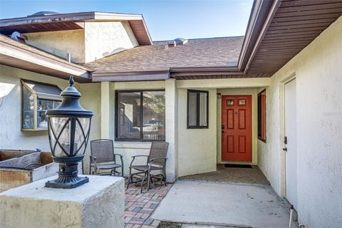 Photo of 940 Fenton Lane #12, Lakeland, FL 33809 (MLS # L4960514)