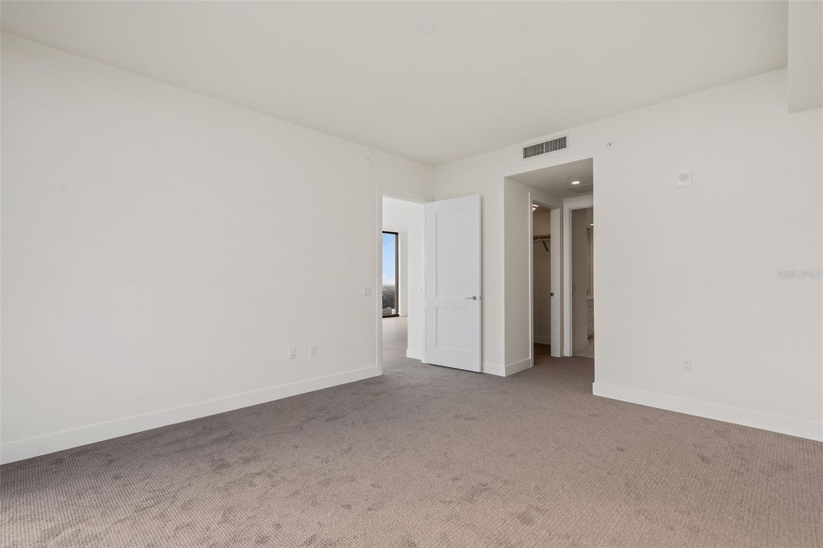 SALTAIRE ST PETERSBURG - Residential