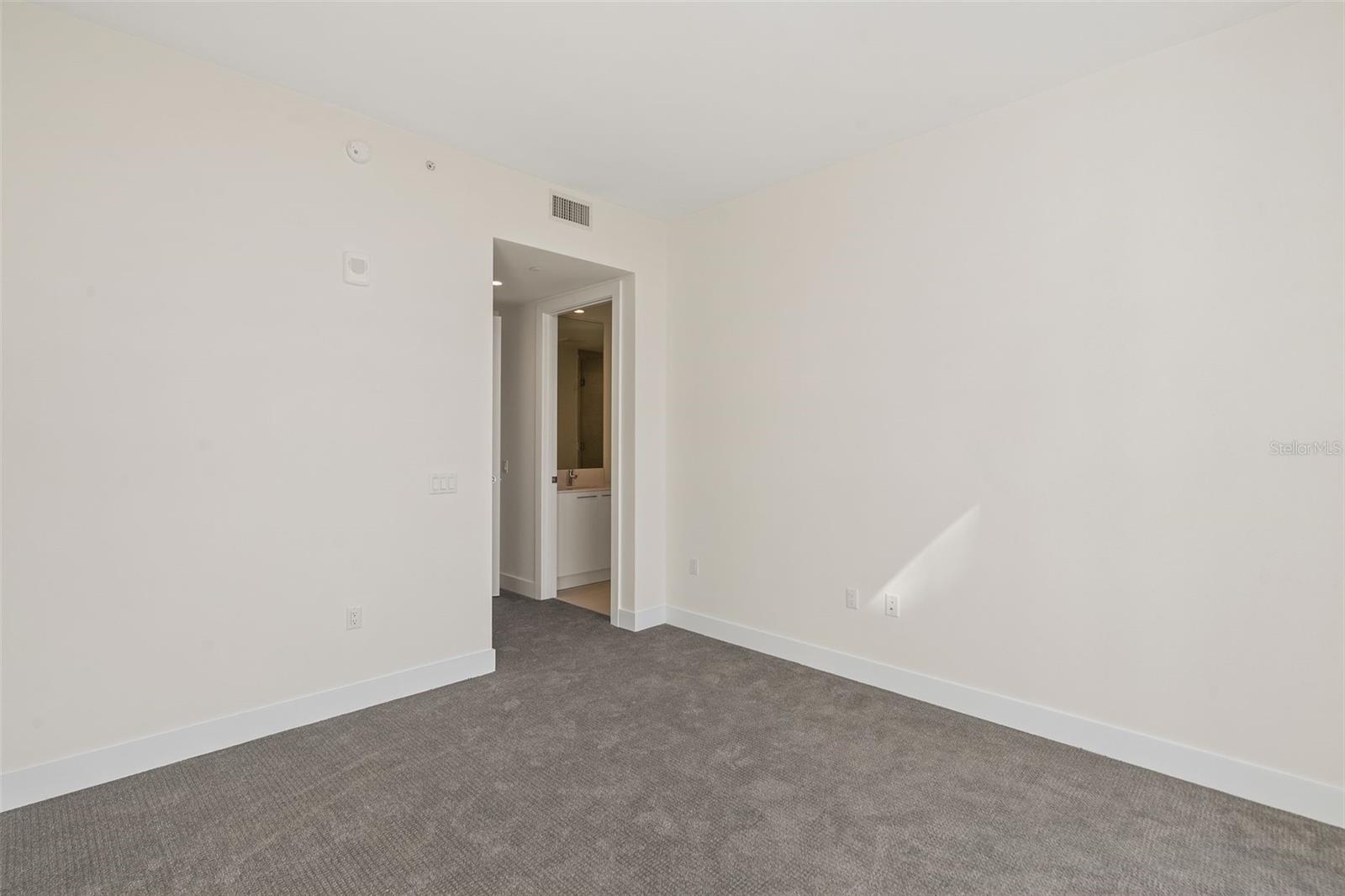 SALTAIRE ST PETERSBURG - Residential