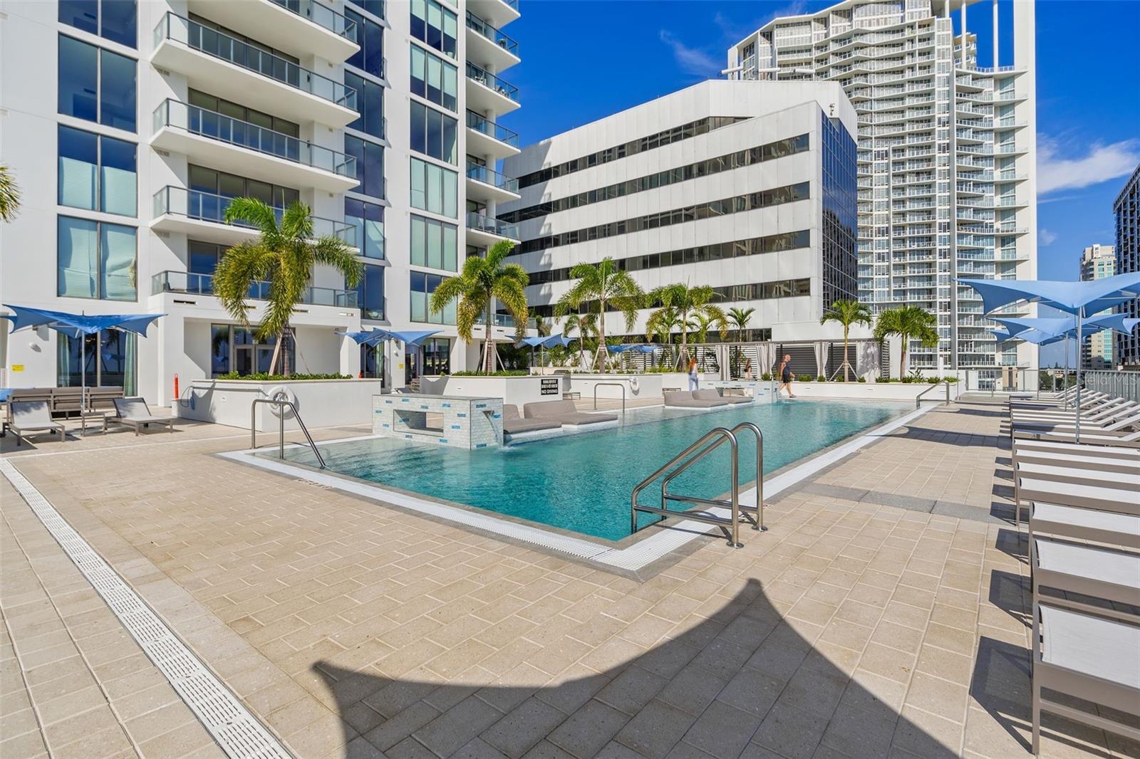 SALTAIRE ST PETERSBURG - Residential