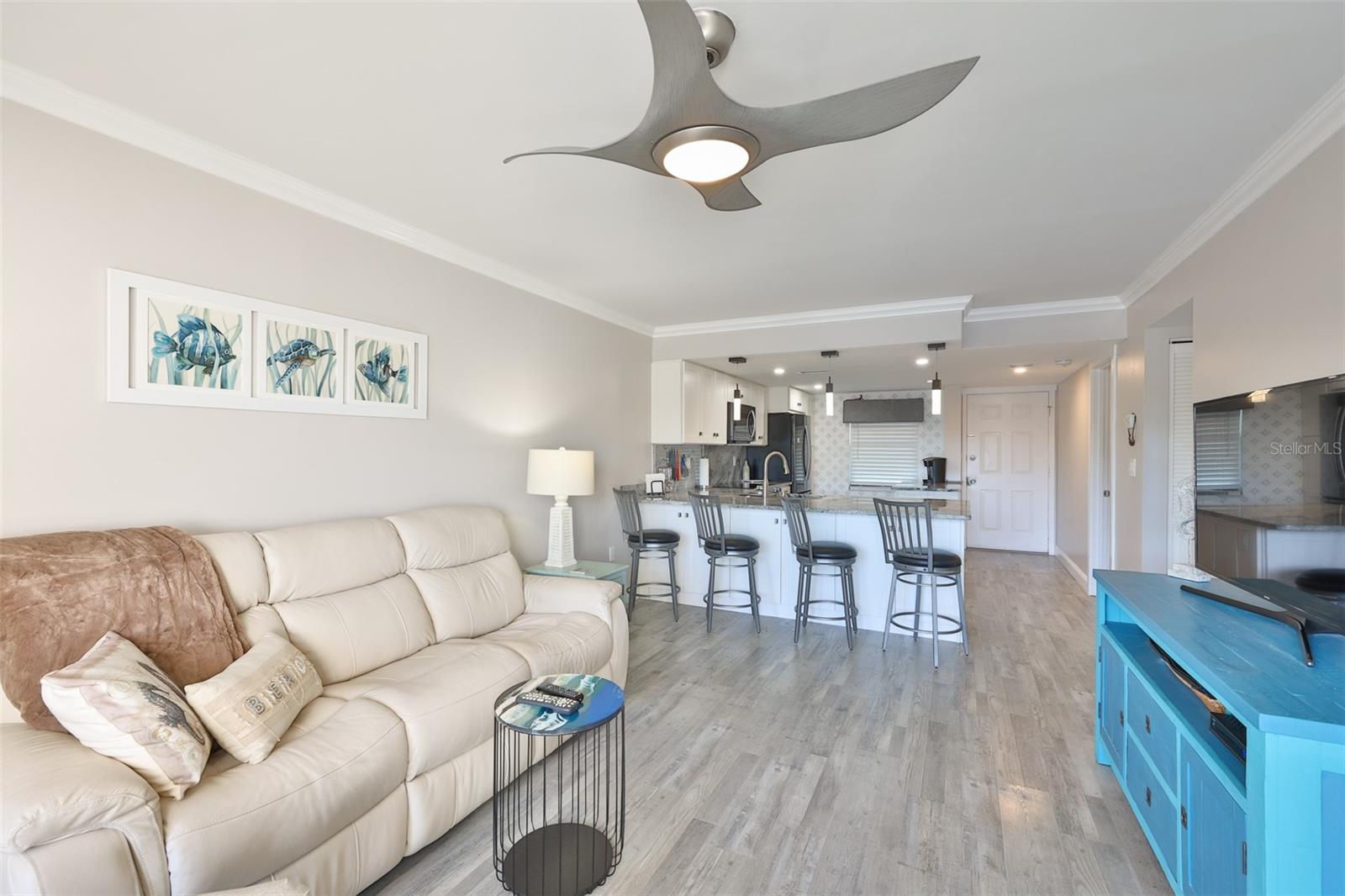 WILLOWS THE CONDO - Residential