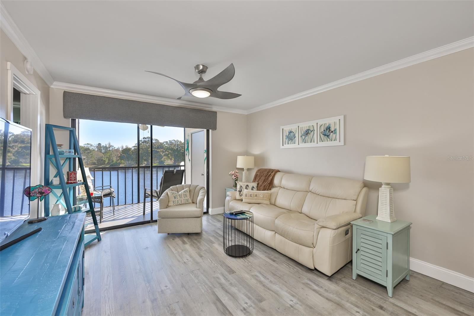 WILLOWS THE CONDO - Residential