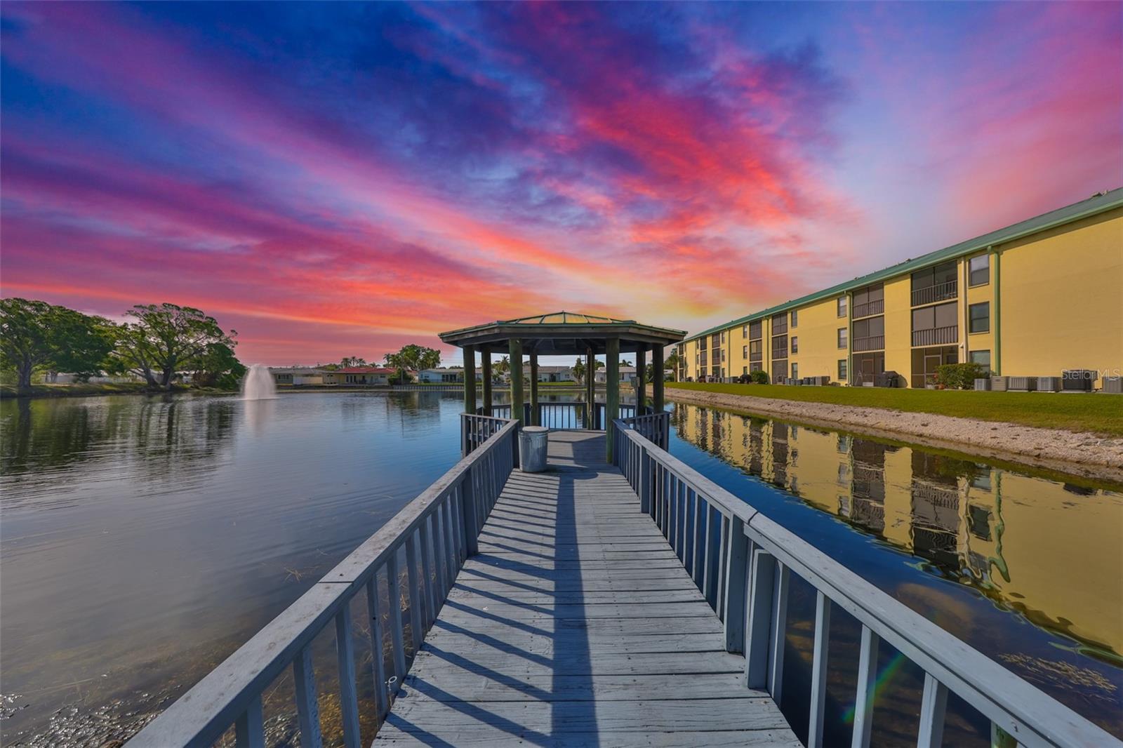 WILLOWS THE CONDO - Residential