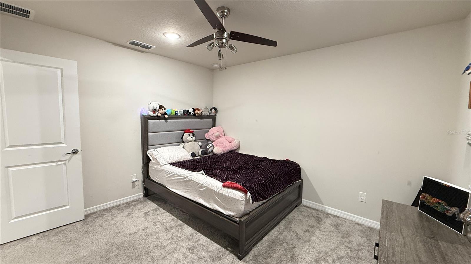 RIVER RUN PRESERVE - Residential