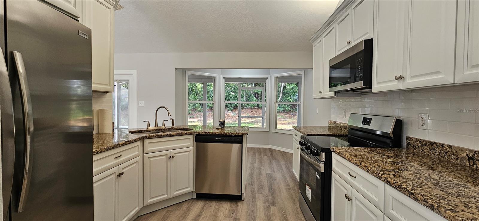 MOUNT DORA COBBLE HILL - Residential