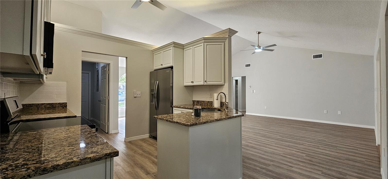 MOUNT DORA COBBLE HILL - Residential