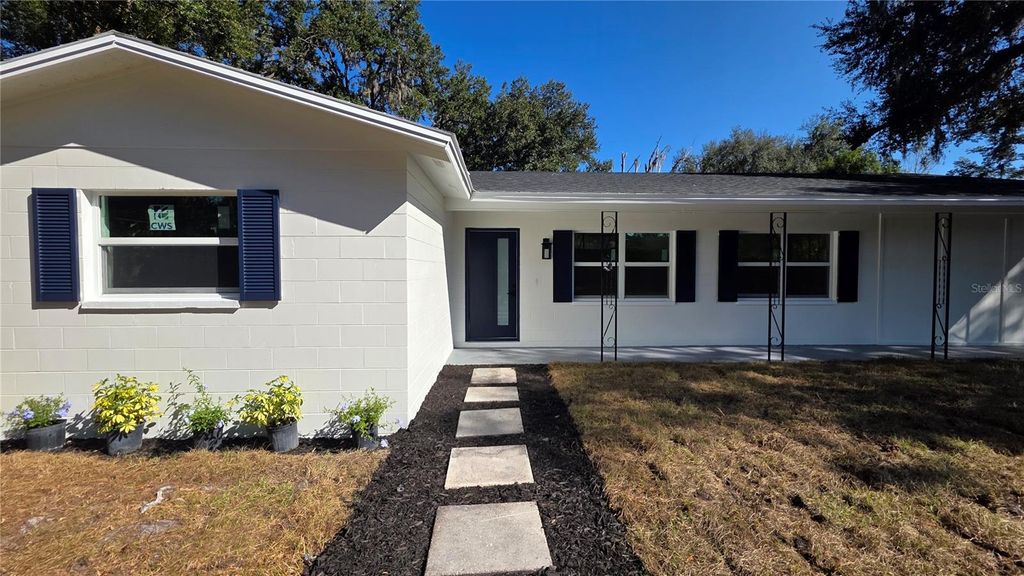 Photo of 14646 15th Street, Dade City, FL 33523 (MLS # TB8448307)