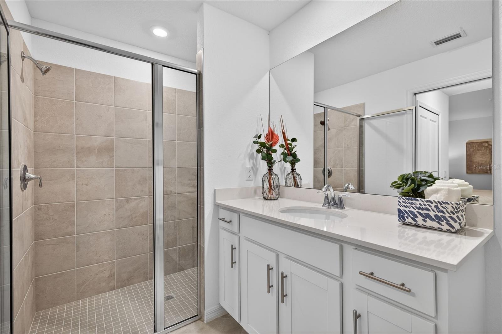 HERITAGE LANDING - Residential