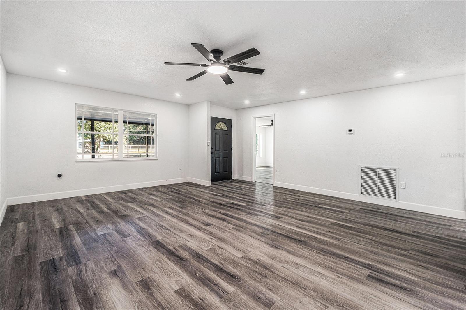 SUNCOAST HIGHLANDS - Residential