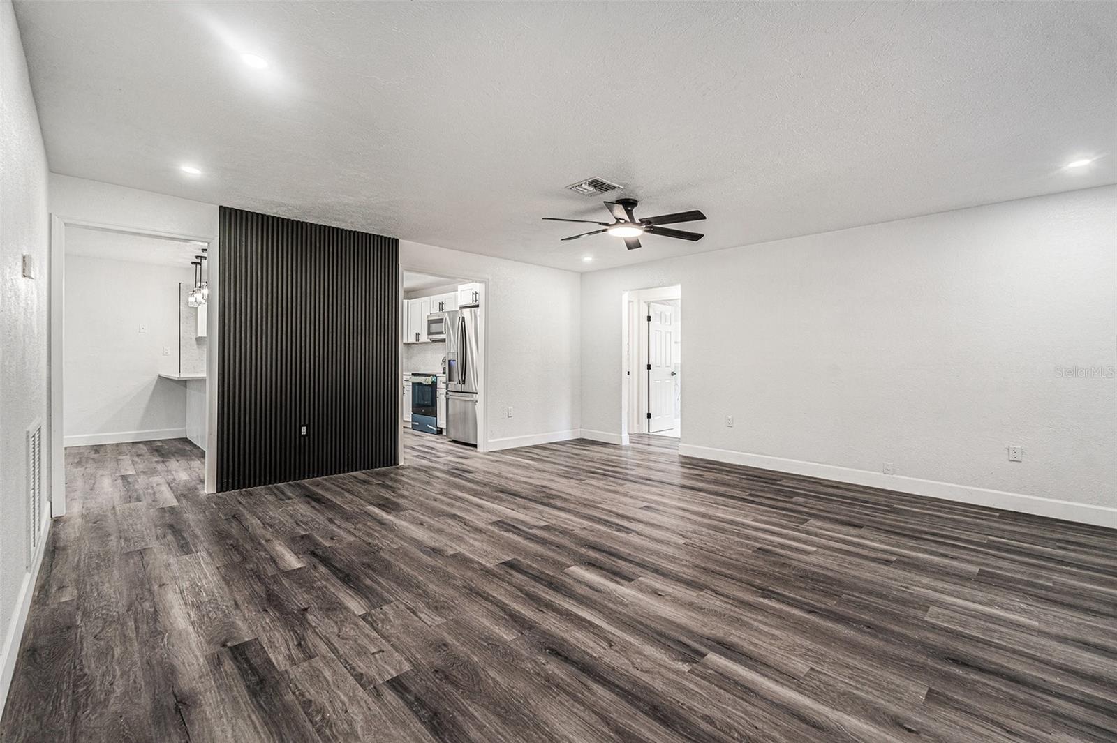 SUNCOAST HIGHLANDS - Residential