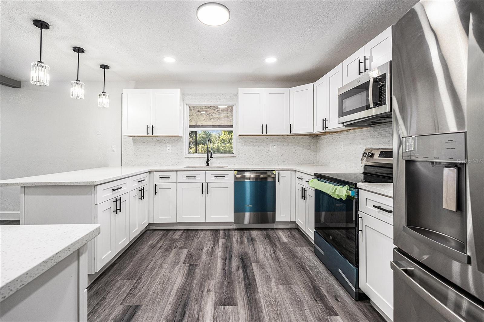 SUNCOAST HIGHLANDS - Residential