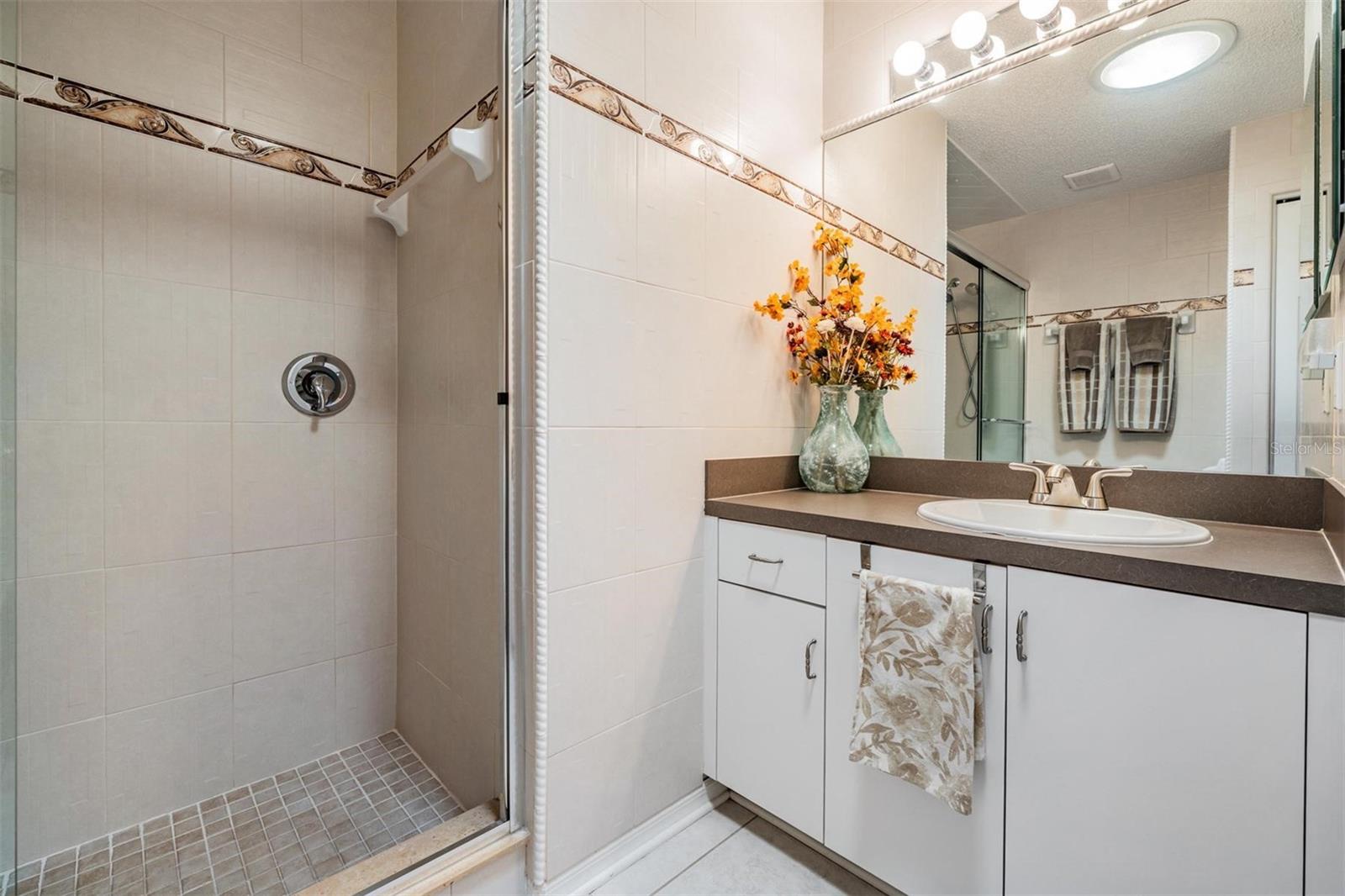 HERITAGE SPGS VILLAGE 18 - Residential