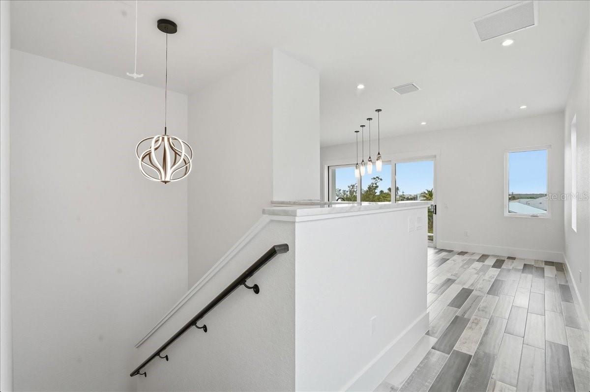 ENGLEWOOD SHORES SUB - Residential