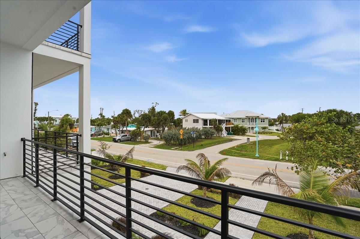 ENGLEWOOD SHORES SUB - Residential