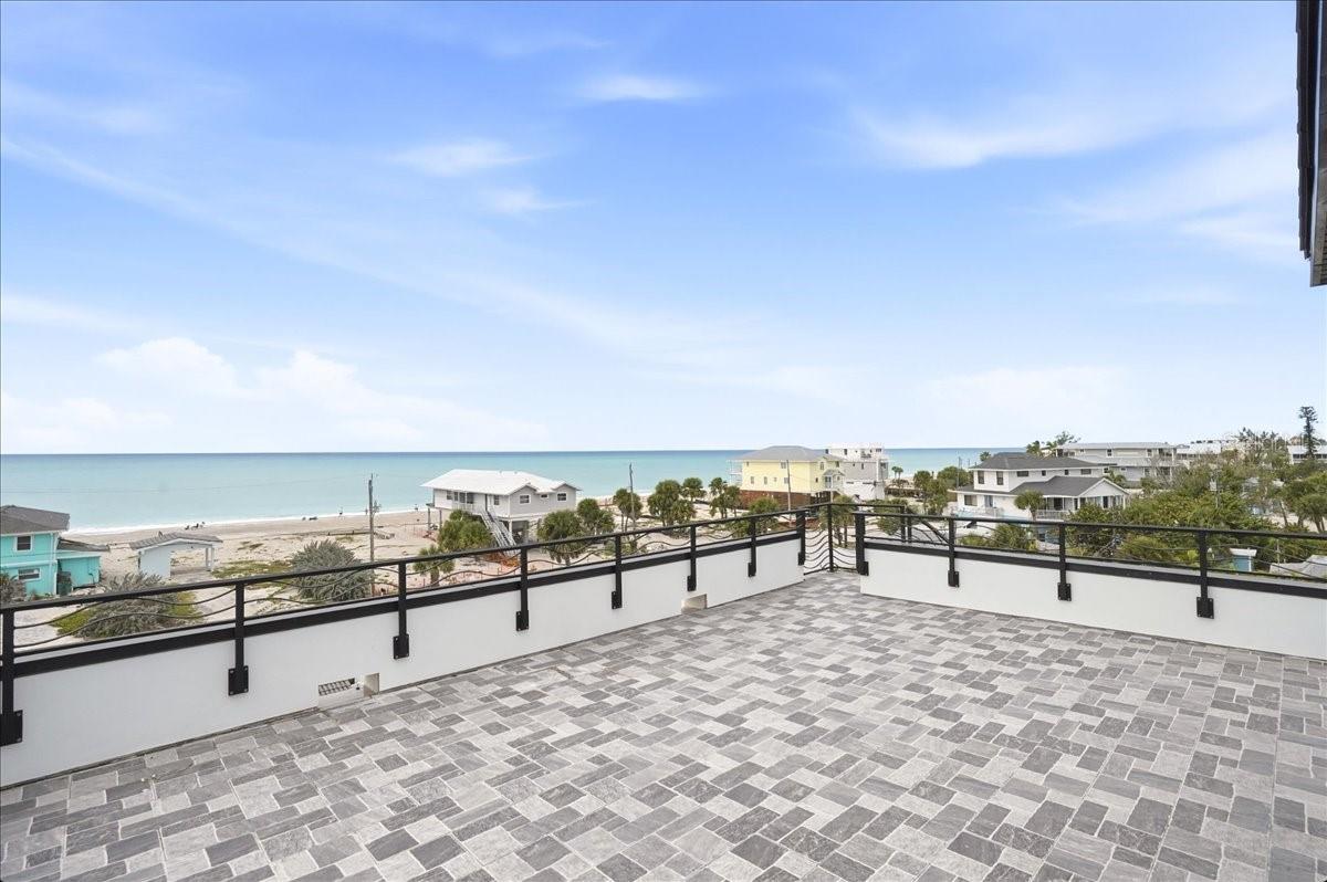 ENGLEWOOD SHORES SUB - Residential