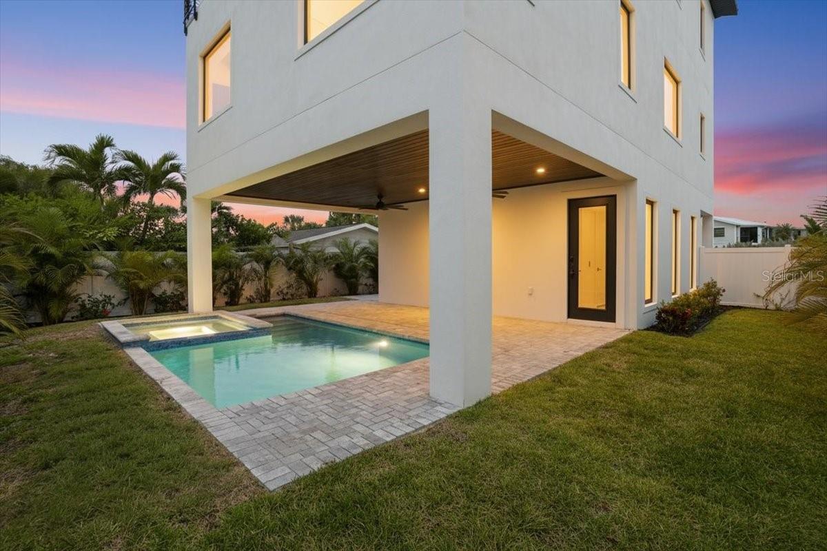 ENGLEWOOD SHORES SUB - Residential