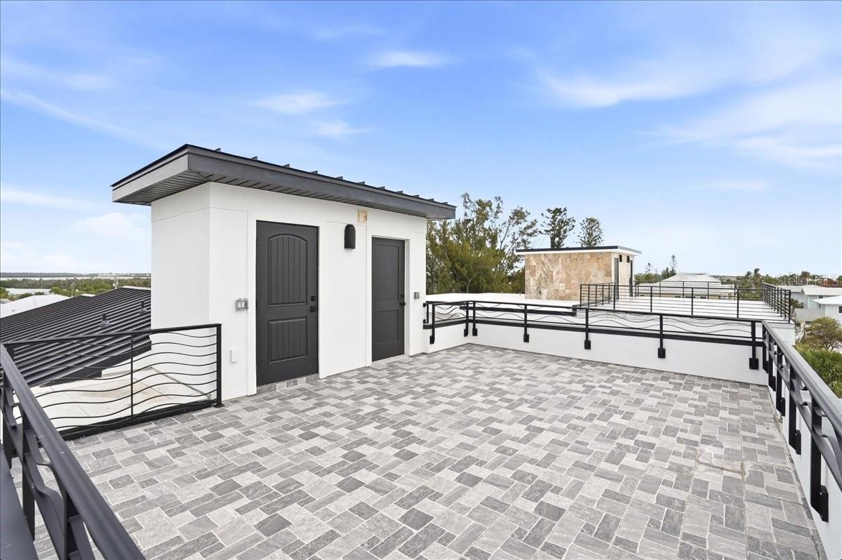 ENGLEWOOD SHORES SUB - Residential