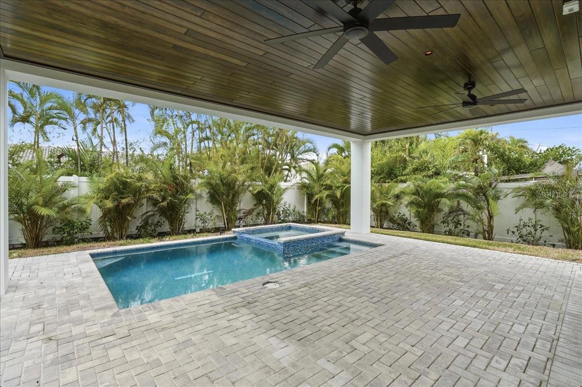 ENGLEWOOD SHORES SUB - Residential