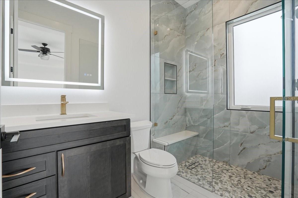 ENGLEWOOD SHORES SUB - Residential