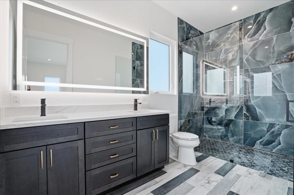 ENGLEWOOD SHORES SUB - Residential