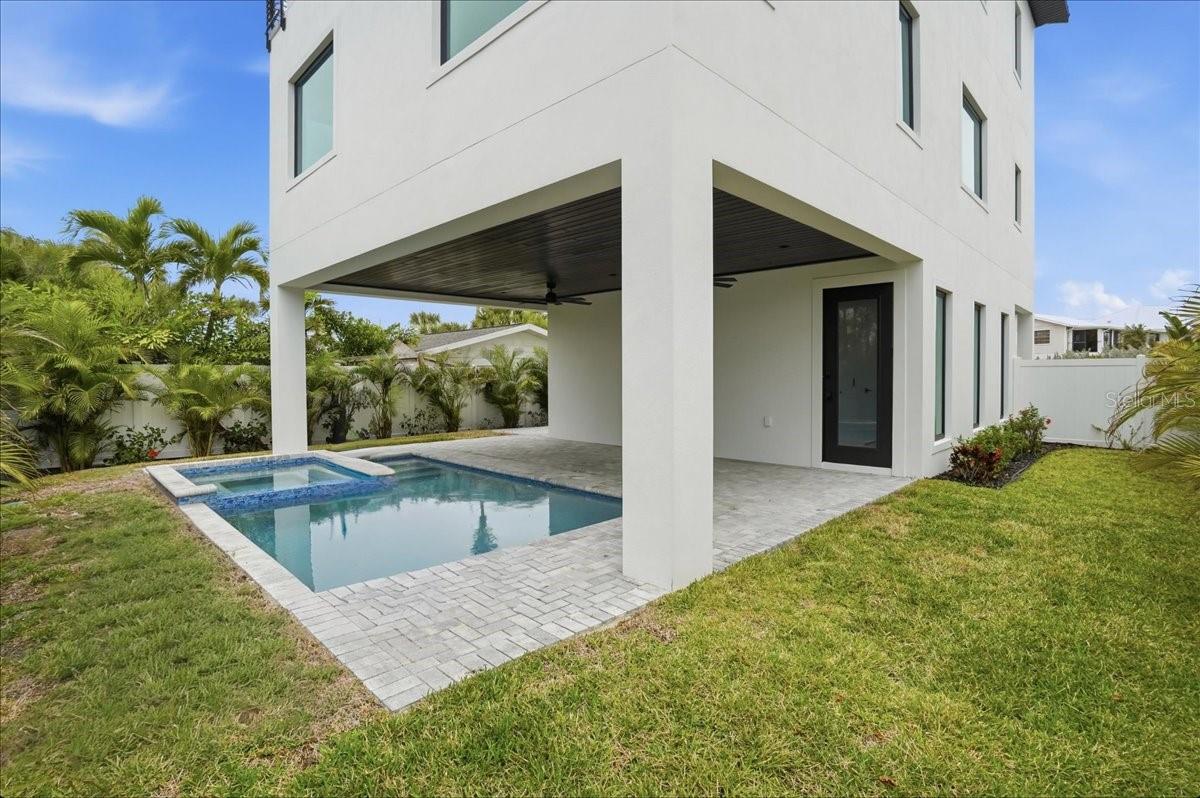 ENGLEWOOD SHORES SUB - Residential