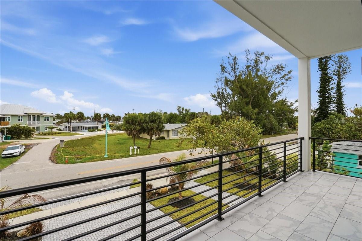 ENGLEWOOD SHORES SUB - Residential