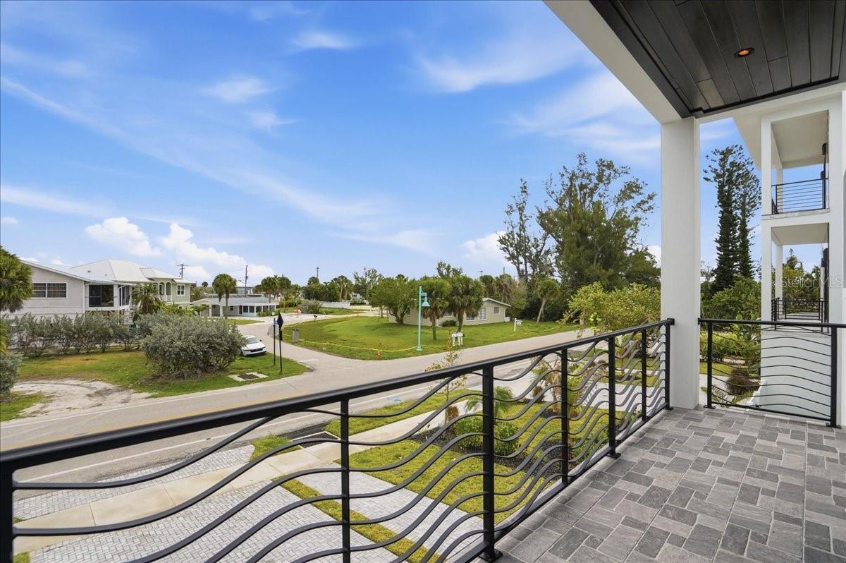 ENGLEWOOD SHORES SUB - Residential