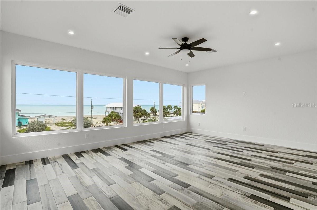 ENGLEWOOD SHORES SUB - Residential