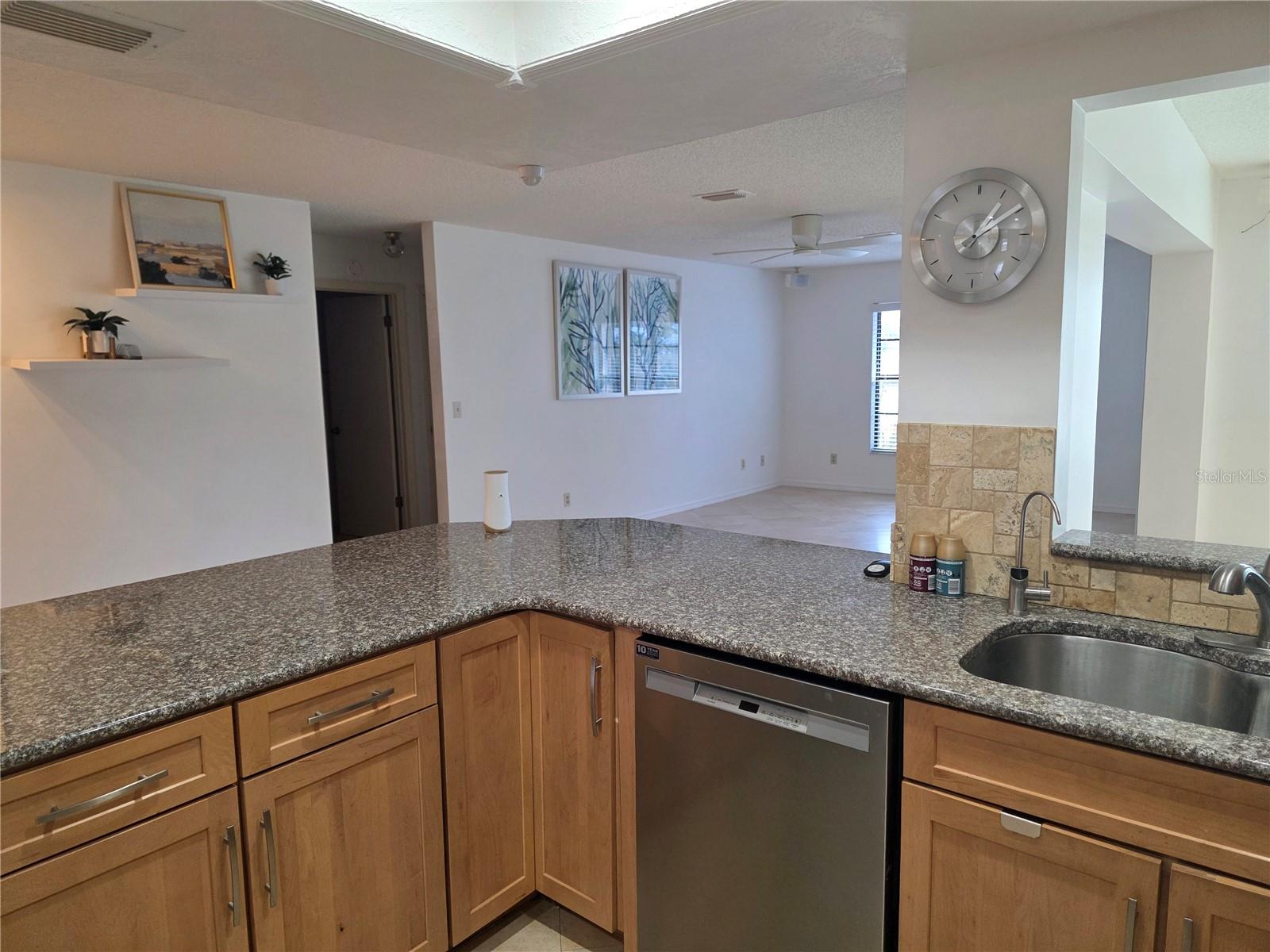 SUN CITY CENTER UNIT 32B - Residential