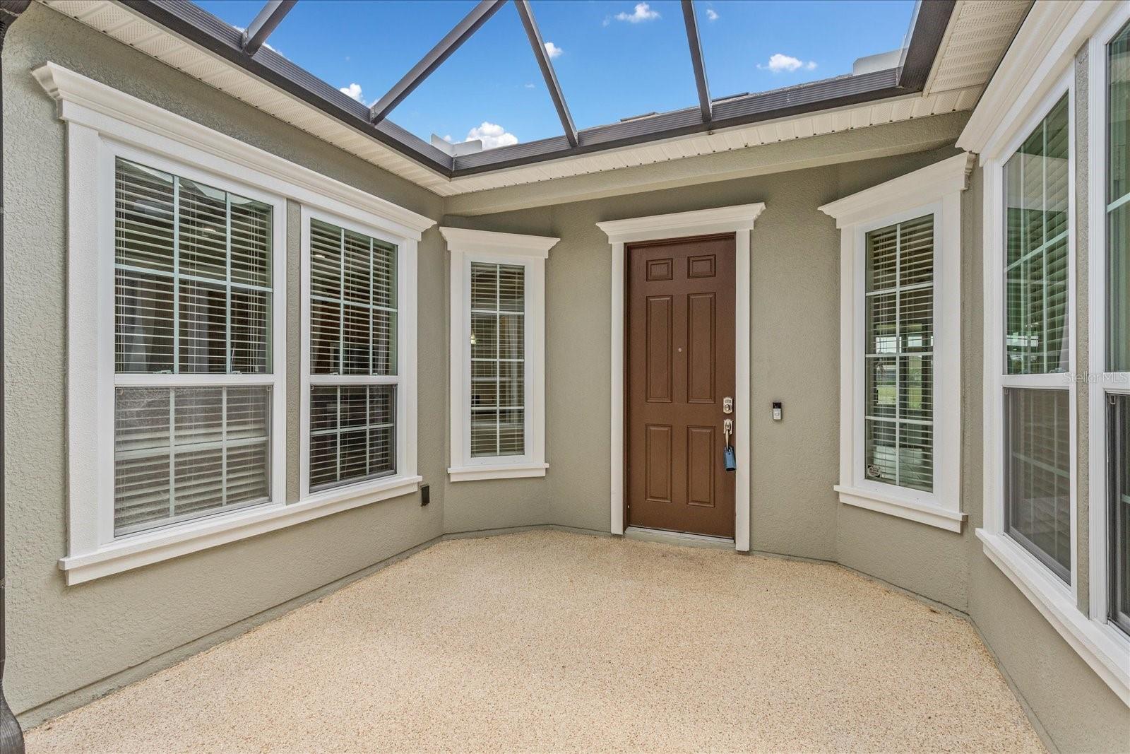 CASCADES OF GROVELAND (TRILOGY) - Residential