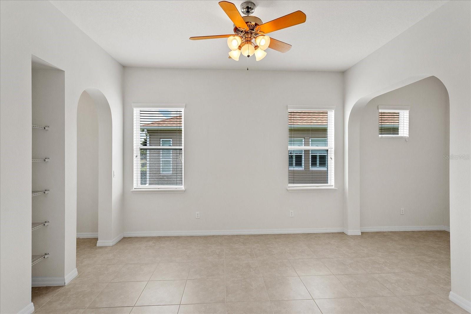 CASCADES OF GROVELAND (TRILOGY) - Residential