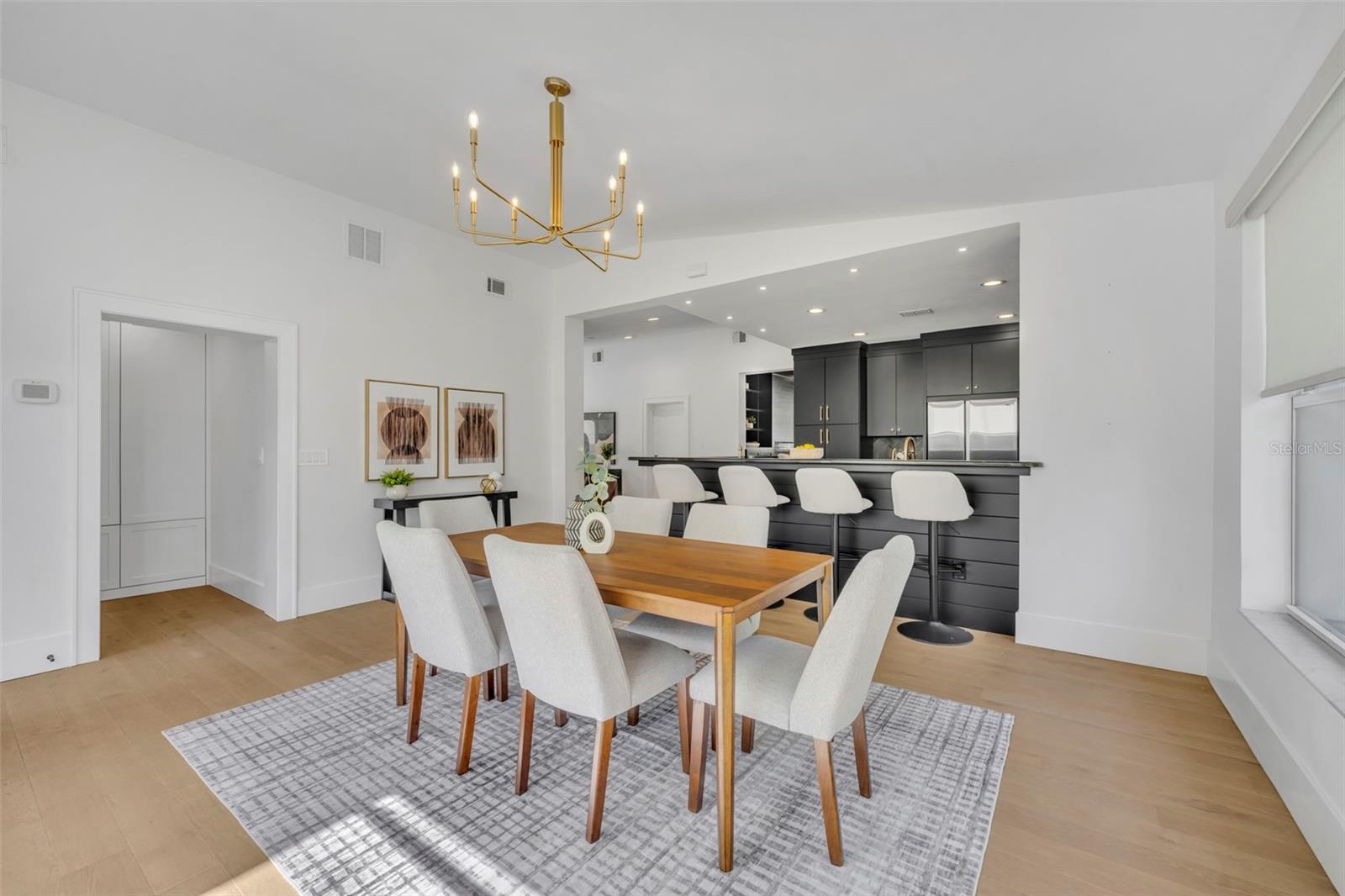 LAKE VIRGINIA - Residential