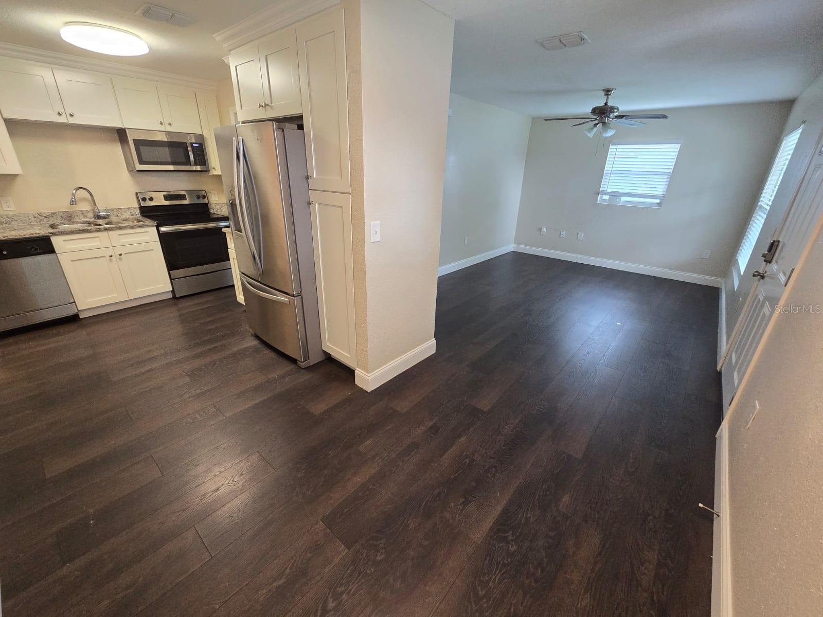 Photo 2 of 11 of 1409 RADLEIGH PLACE house