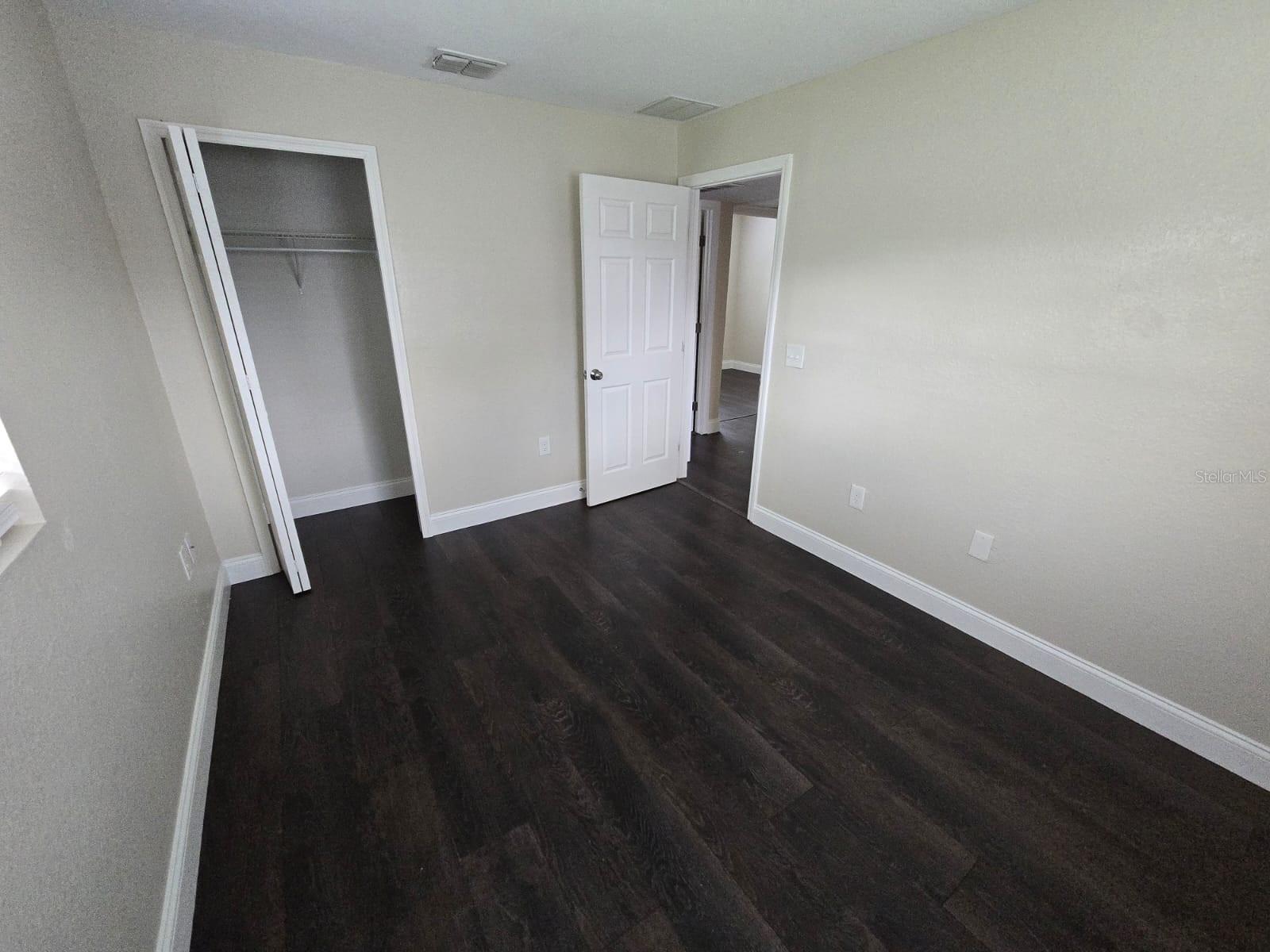 Photo 9 of 11 of 1409 RADLEIGH PLACE house