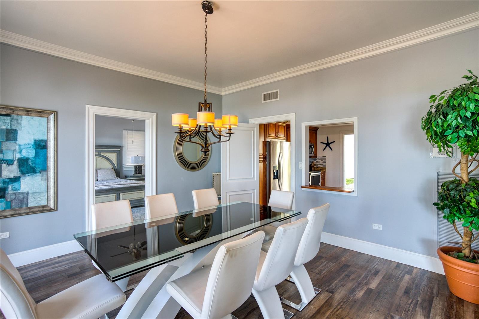 HARBOR OAKS - Residential