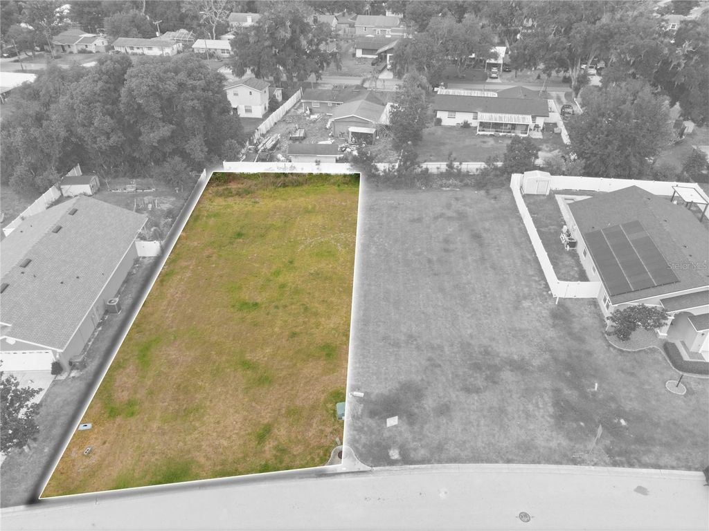 Photo of 307 Lisa Ann Court, Plant City, FL 33563 (MLS # TB8507446)