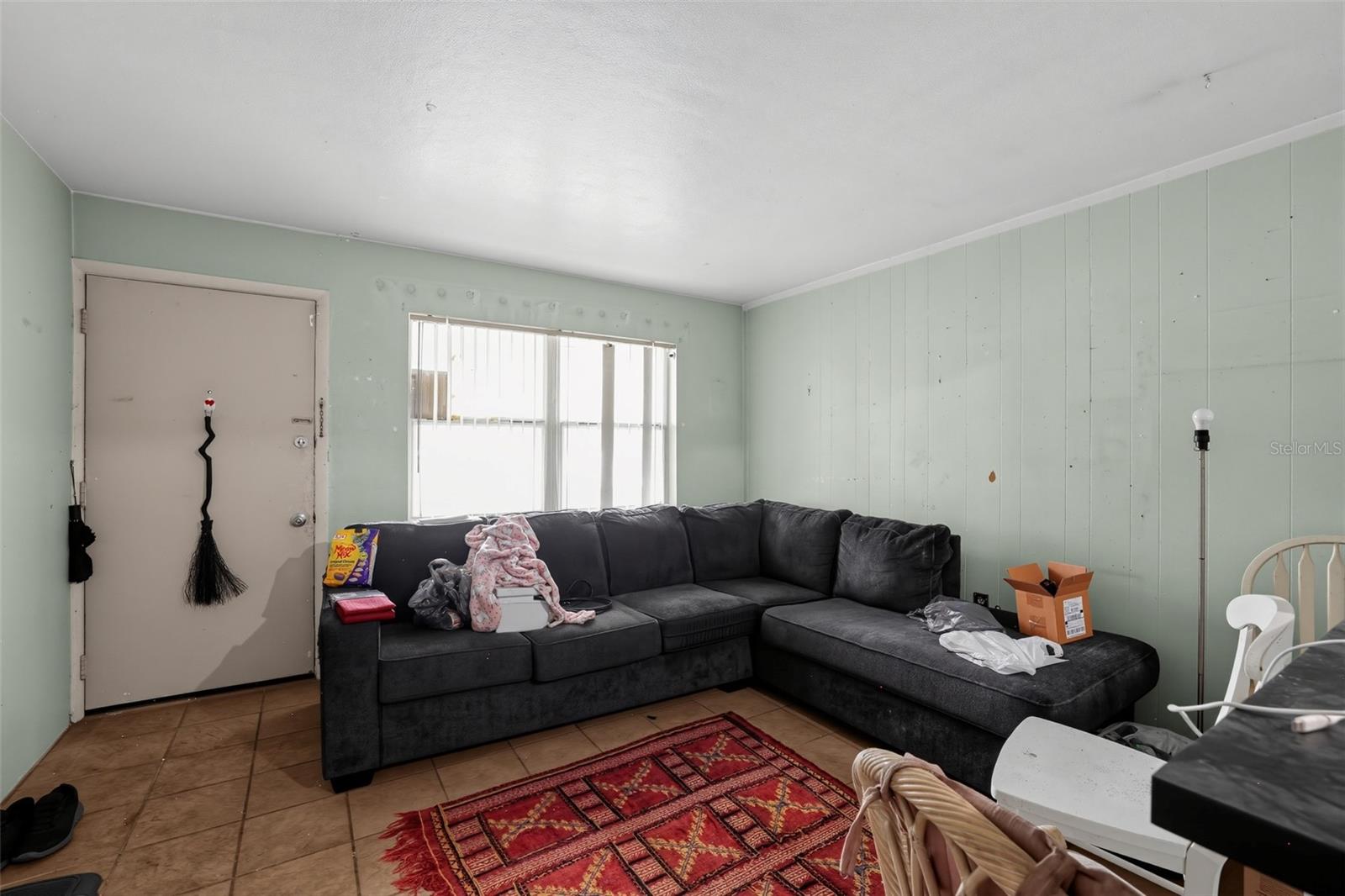 2501 HARN BOULEVARD J12